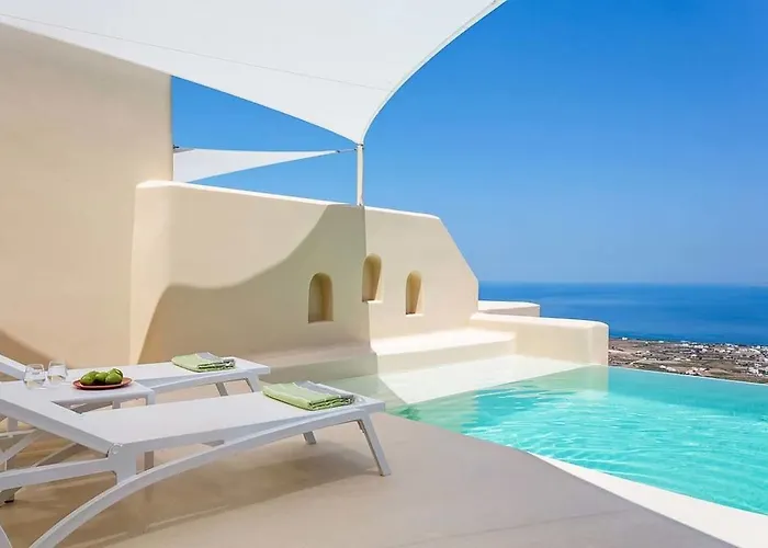 Hotel Skyfall - Adults Only