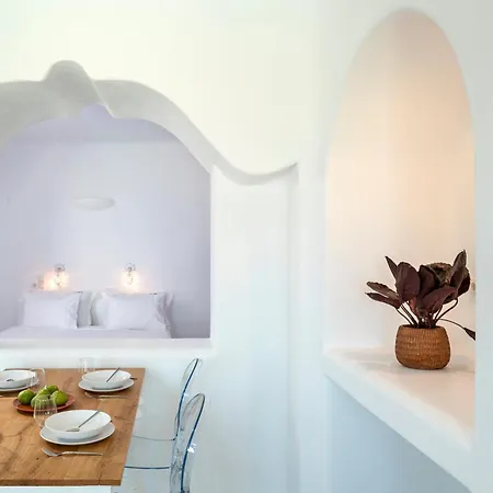 سكايفول سويتس - للأشخاص البالغين فقط