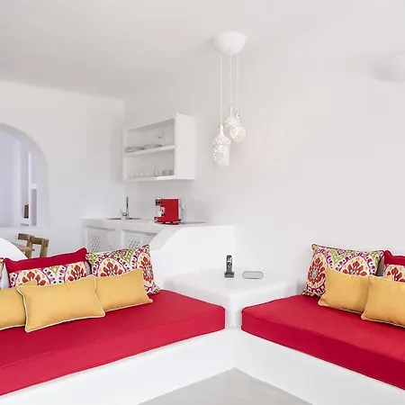 Skyfall - Adults Only Pyrgos Kallistis