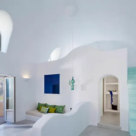 Skyfall - Adults Only 5* Pyrgos Kallistis