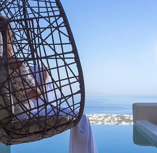 Skyfall - Adults Only Hotel