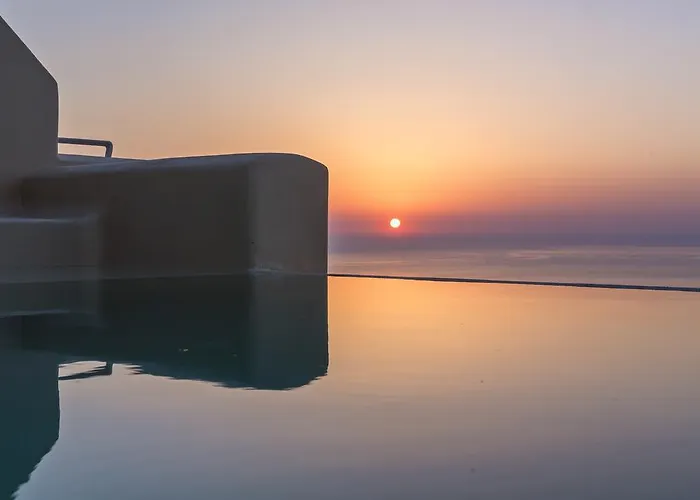 سكايفول سويتس - للأشخاص البالغين فقط 5* Pýrgos