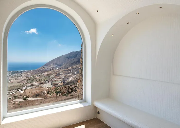 Skyfall - Adults Only Pyrgos Kallistis