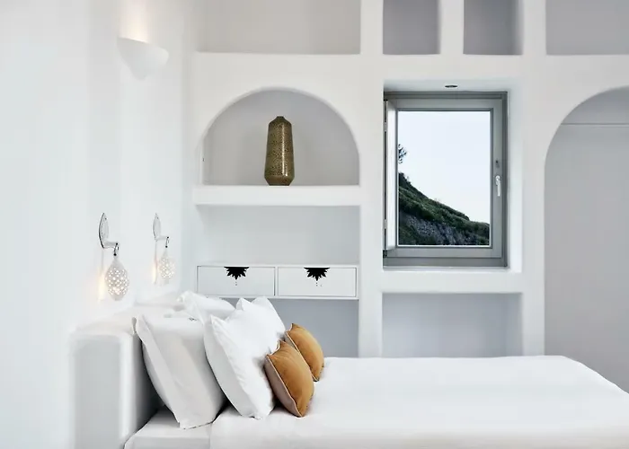 Skyfall - Adults Only 5* Pyrgos Kallistis