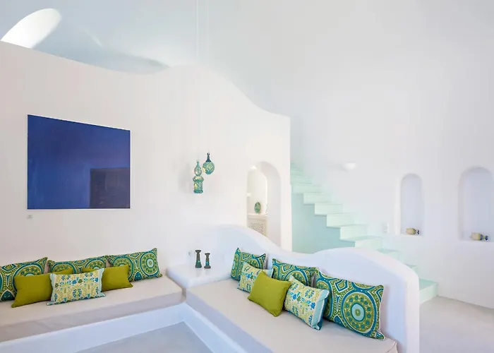 Skyfall - Adults Only 5* Pyrgos Kallistis