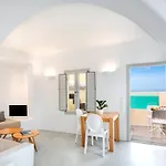 Hotel Skyfall - Adults Only