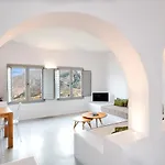 Hotel Skyfall - Adults Only