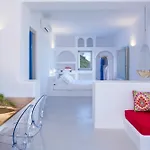 Hotel Skyfall - Adults Only