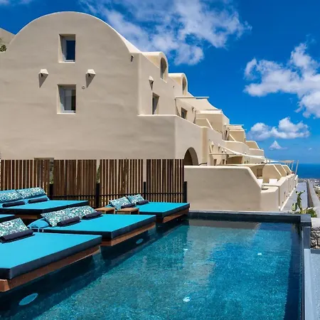 Hotel Skyfall - Adults Only
