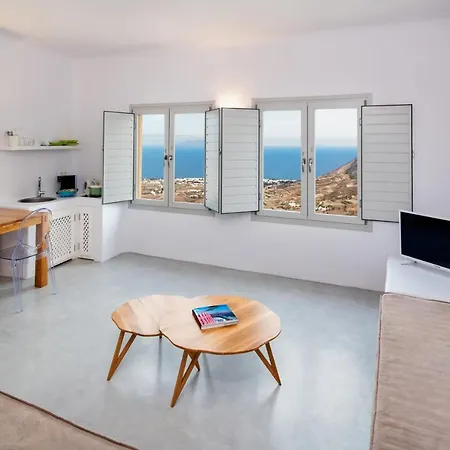 Skyfall - Adults Only 5* Pýrgos