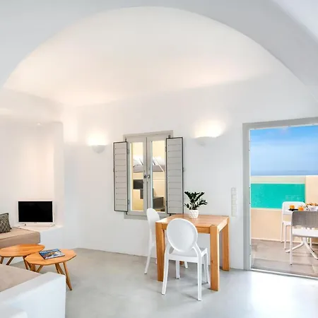 Hotel Skyfall - Adults Only