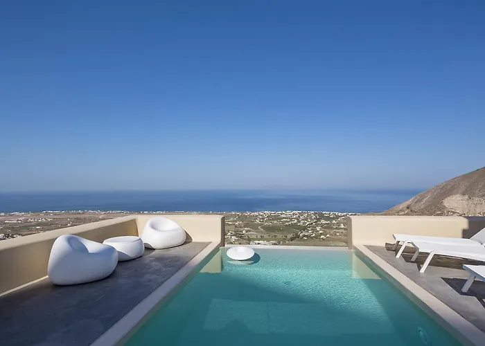 Hotel Skyfall - Adults Only