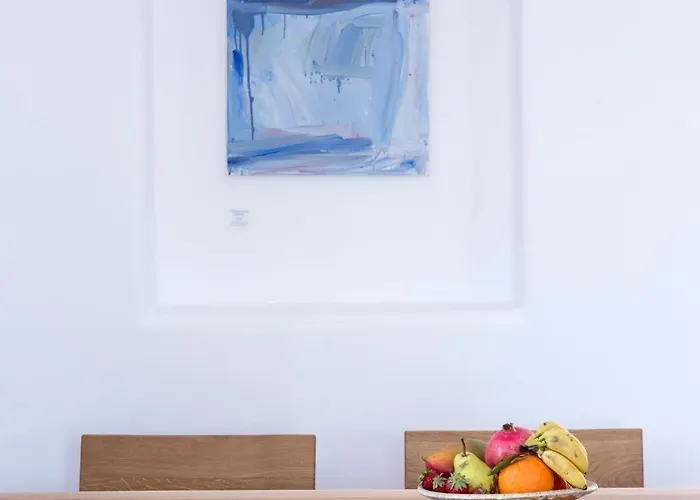 Skyfall - Adults Only Pýrgos